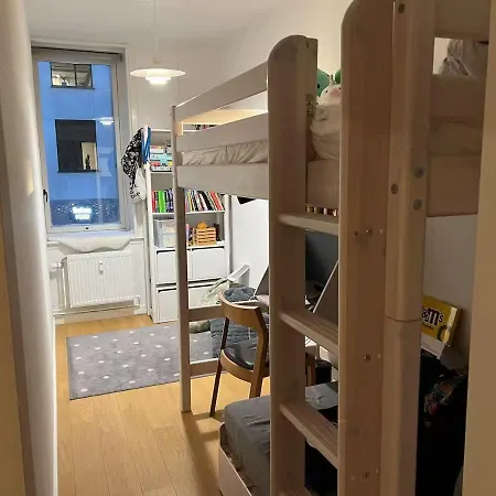 Penthouse By The Center דירה *